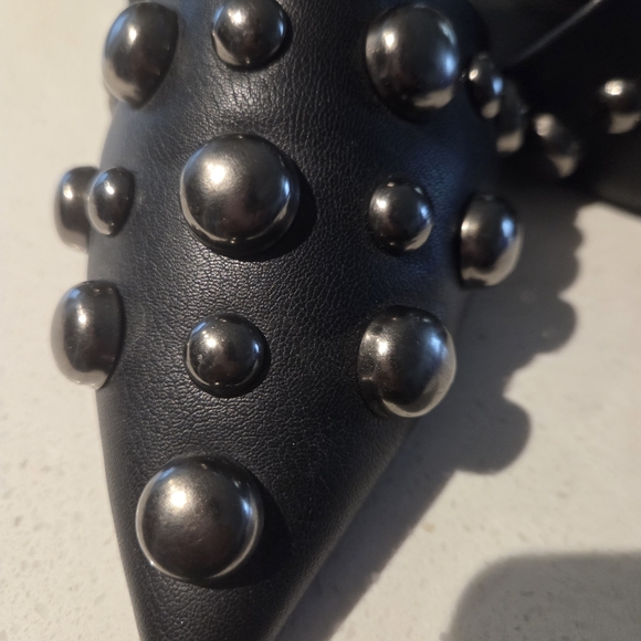 NWOT! Jacob Black Studded Women's Flats - Picture 3 of 5